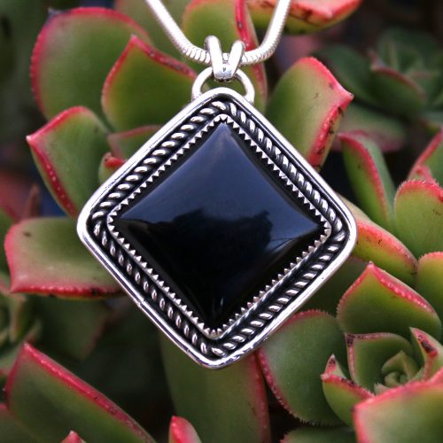 Colgante ÓNIX NEGRO ROMBO