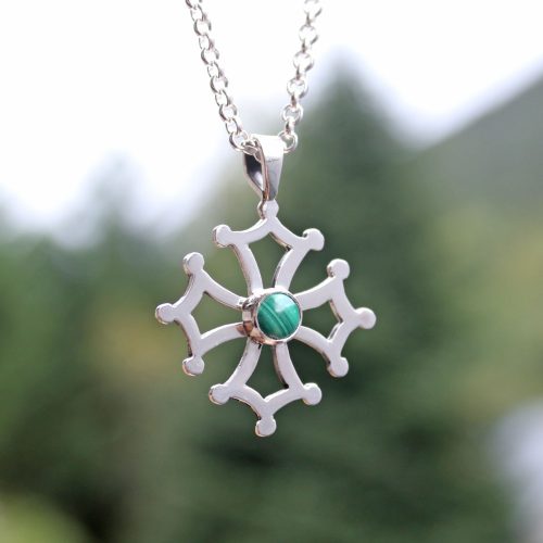 Colgante CRUZ OCCITANA con MALAQUITA