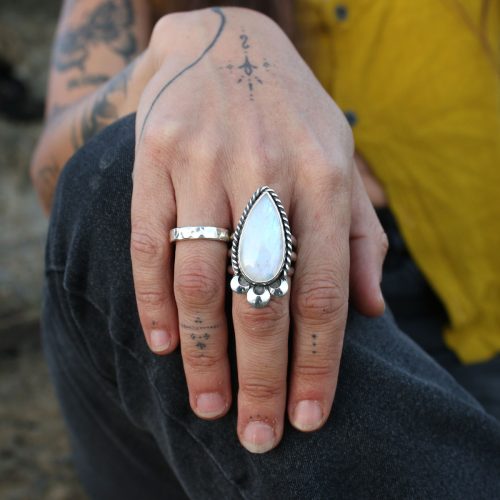 Anillo TRIPLE LUNA con Piedra Luna