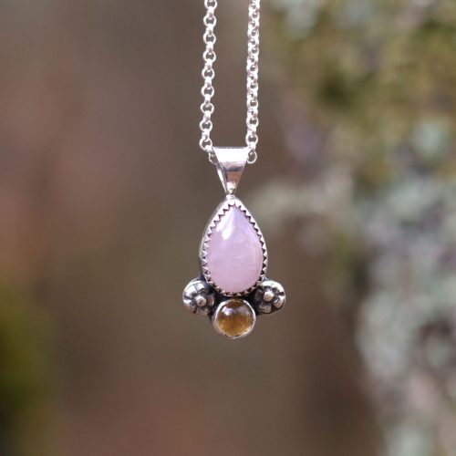 Colgante PETALO II con CUARZO ROSA y CITRINO