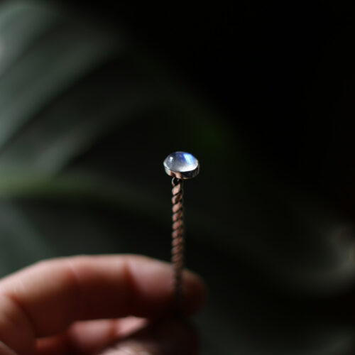 Punto de Libro MINI con PIEDRA LUNA