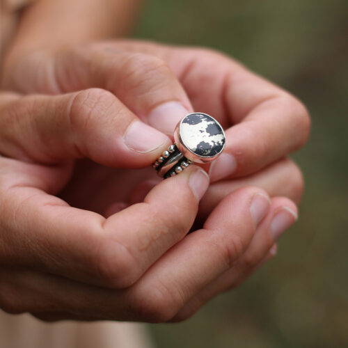 Anillo MERCURIO con PIRITA APACHE – Talla 16